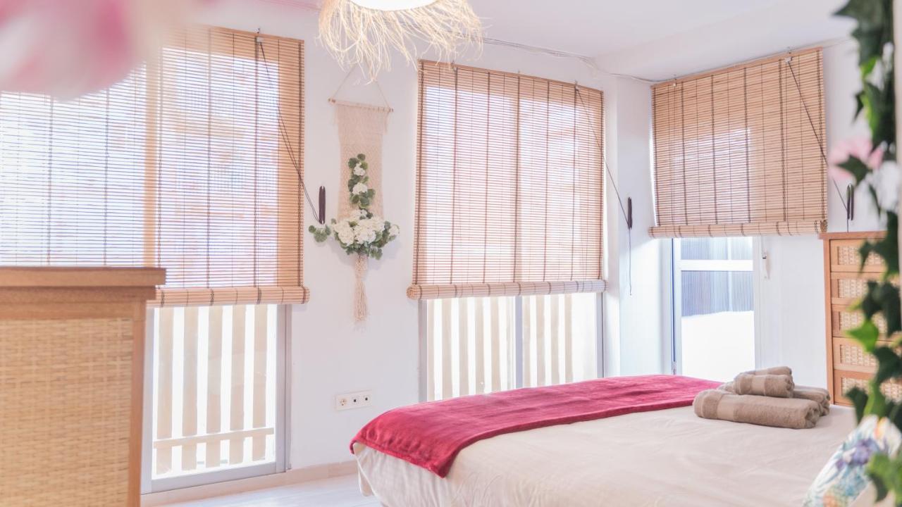 Banana Beach Patacona Алборая Екстериор снимка