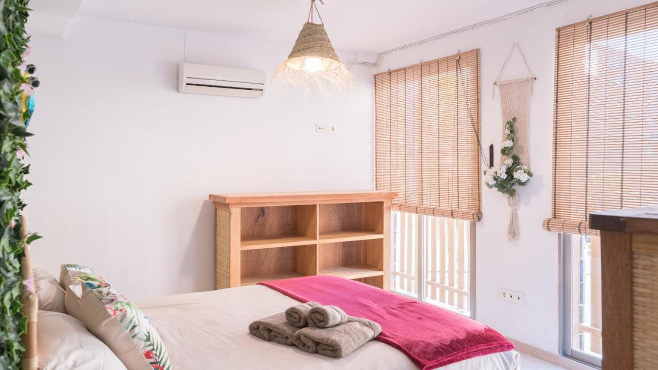 Banana Beach Patacona Алборая Екстериор снимка